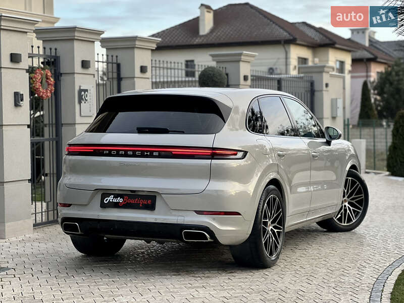 Porsche Cayenne 2024