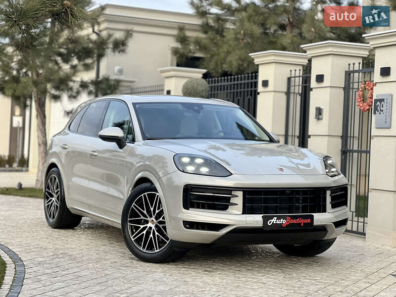 Porsche Cayenne 2024