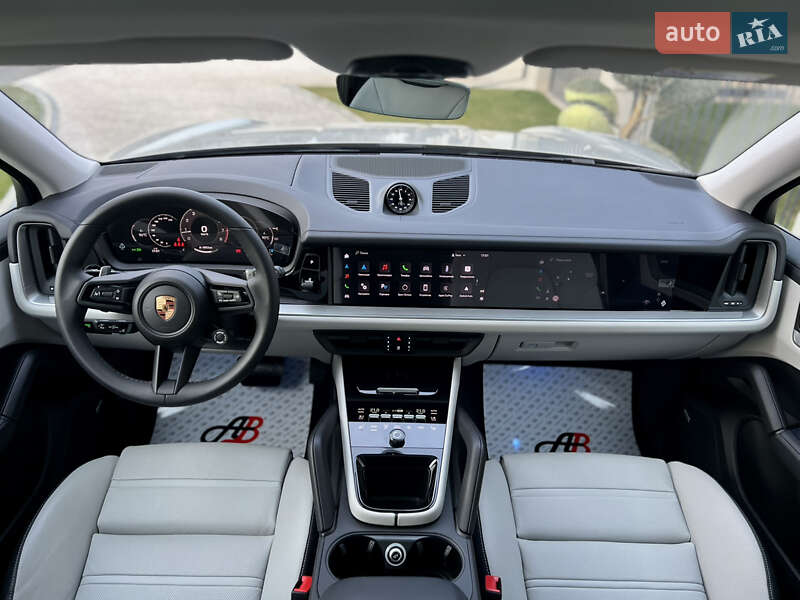 Porsche Cayenne 2024