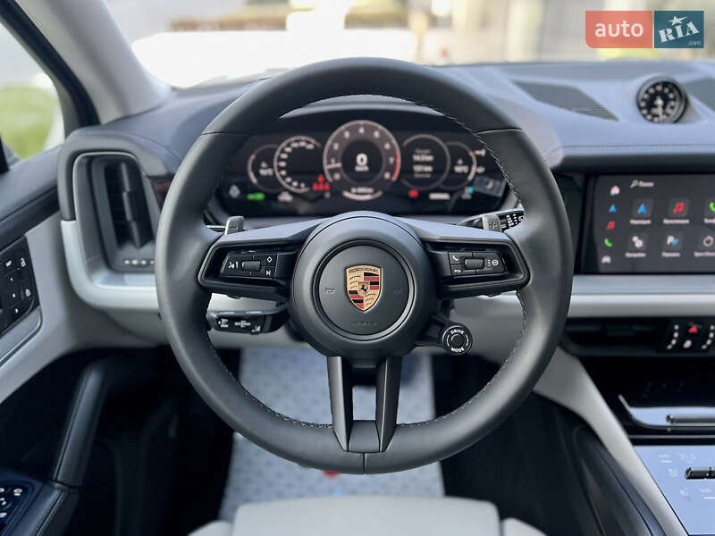 Porsche Cayenne 2024