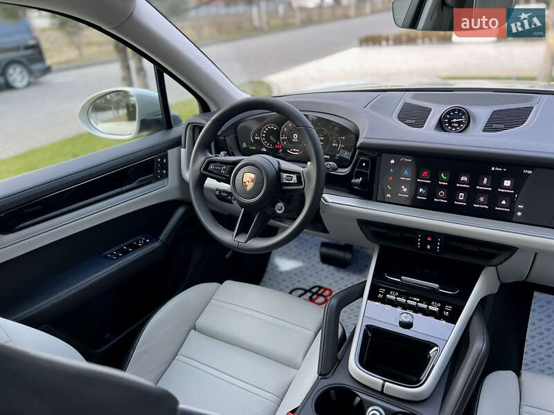 Porsche Cayenne 2024