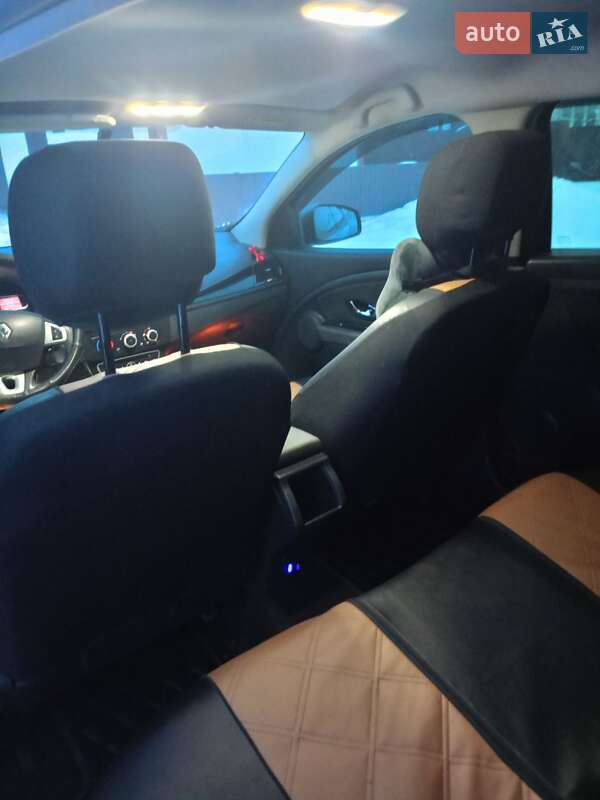 Renault Megane 2011 Renault Megane 2011