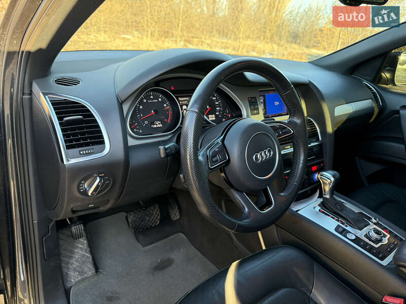 Audi-23