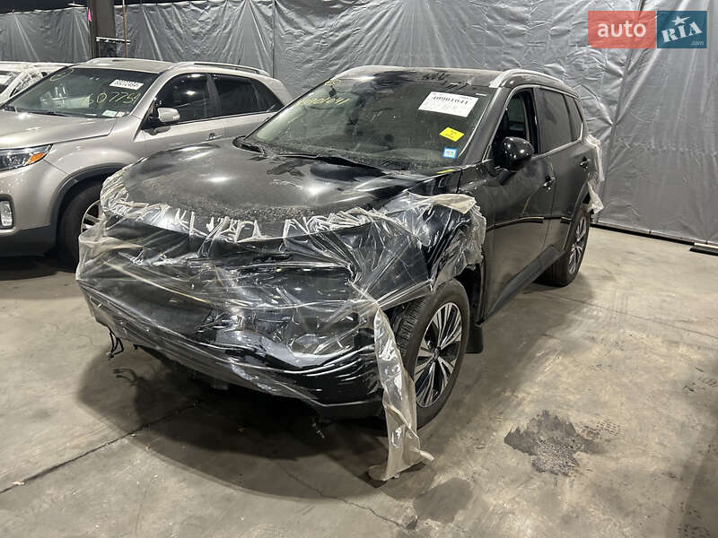 Nissan-6