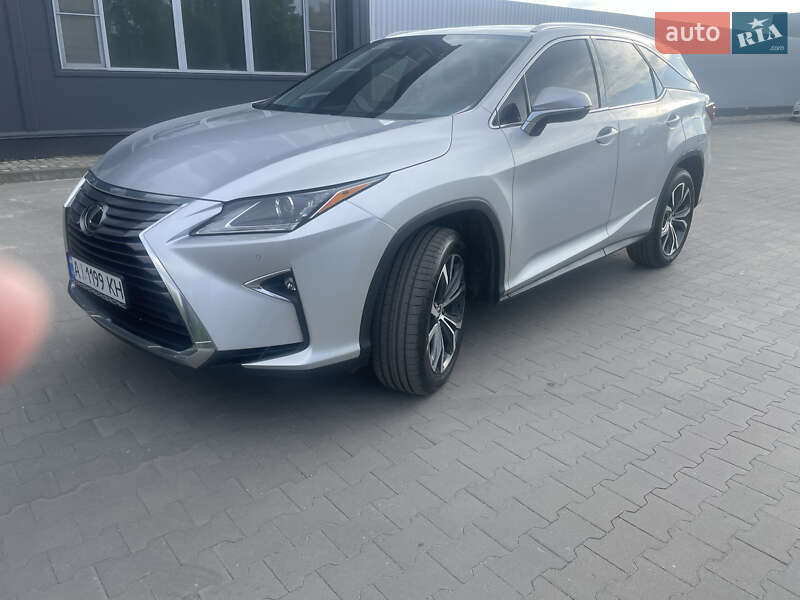 Lexus-18