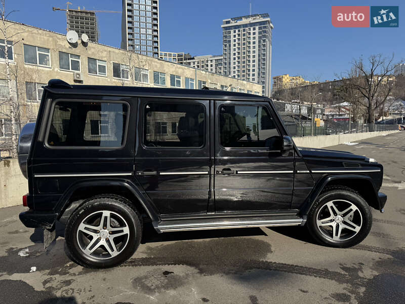 Mercedes-Benz G-Class 2012