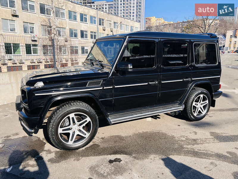 Mercedes-Benz G-Class 2012