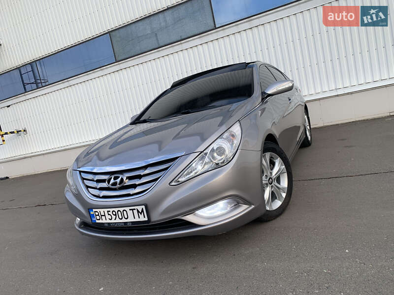 Hyundai-24