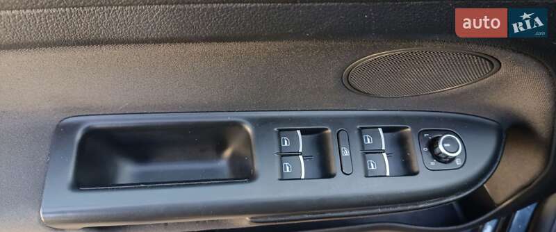 Volkswagen Golf Plus 2011