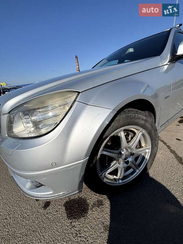 Mercedes-Benz C-Class 2007