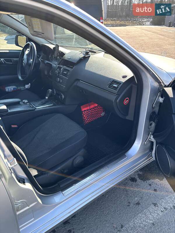 Mercedes-Benz C-Class 2007