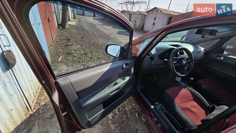 Mitsubishi Colt 2007