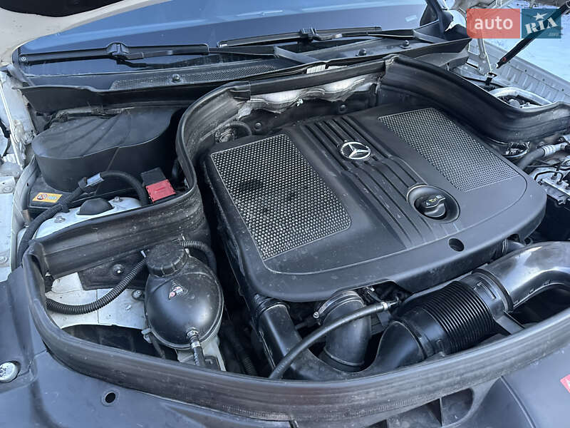 Mercedes-Benz GLK-Class 2012