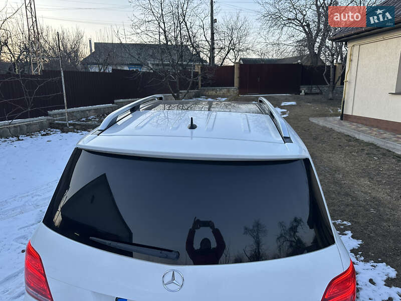 Mercedes-Benz GLK-Class 2012