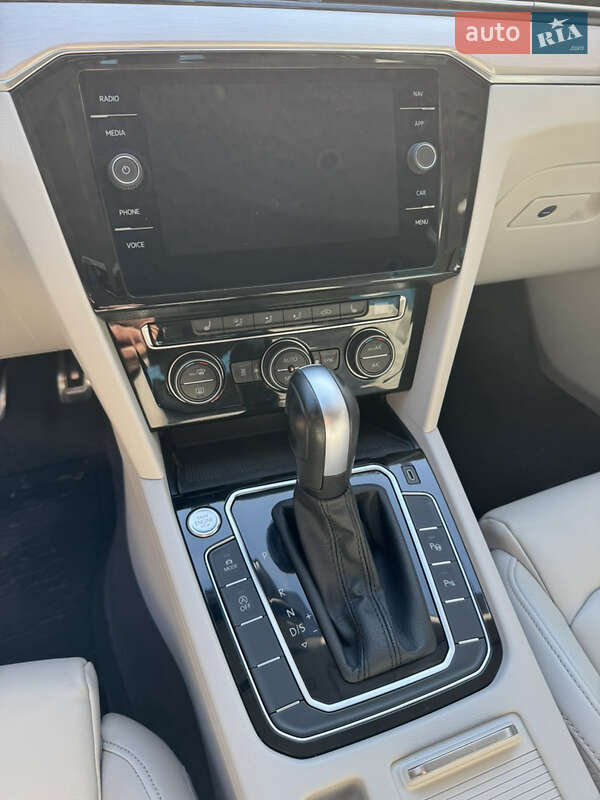 Volkswagen Passat Alltrack 2020