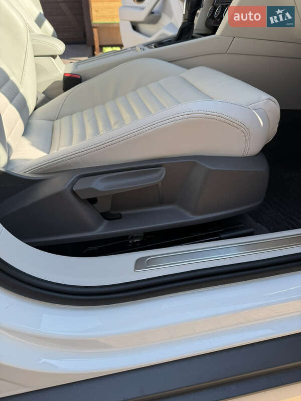 Volkswagen Passat Alltrack 2020