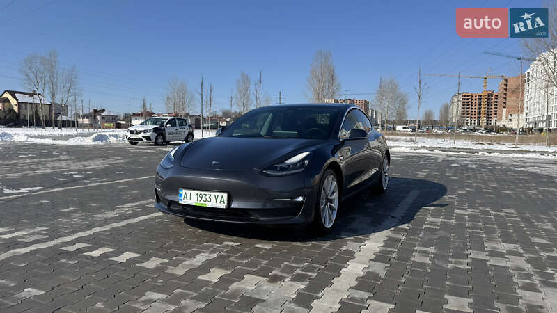 Tesla-16