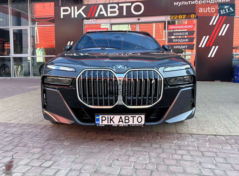 BMW i7 2022
