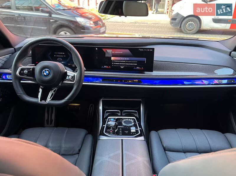 BMW i7 2022