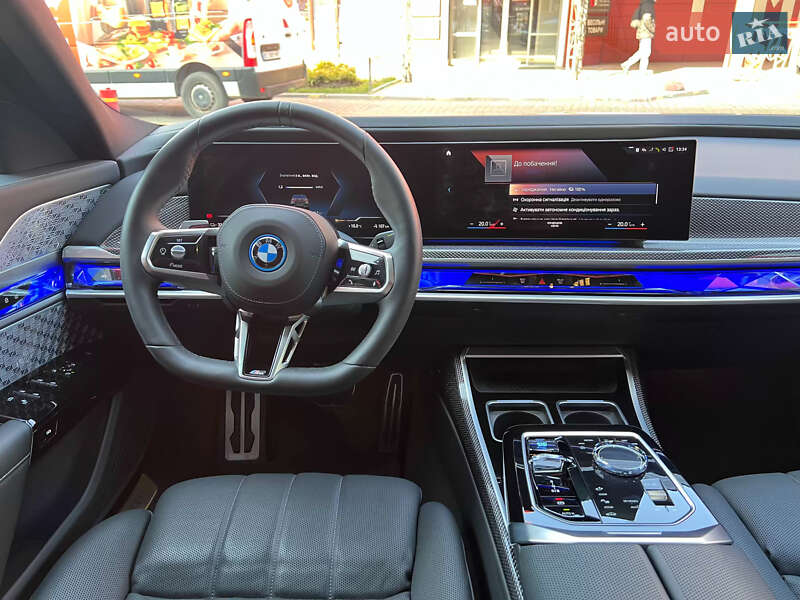 BMW i7 2022