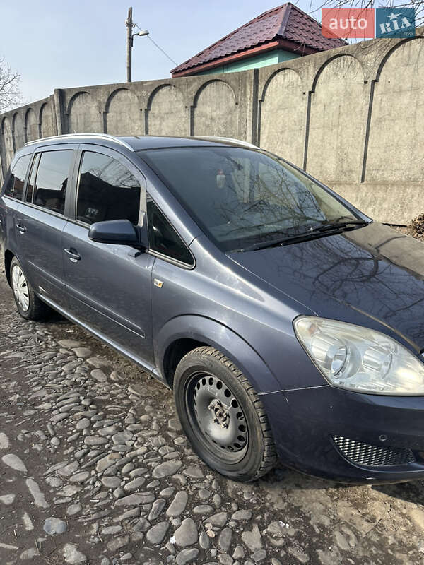 Opel Zafira 2008