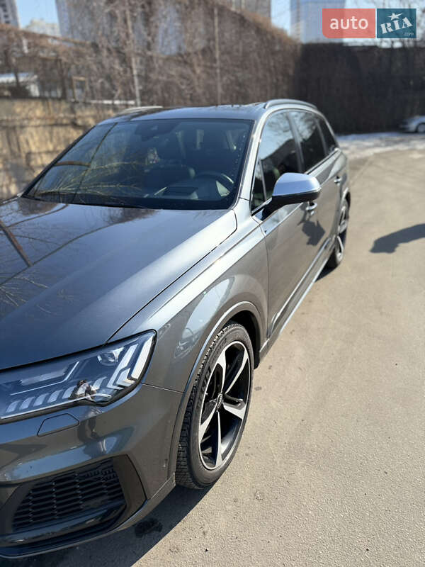 Audi SQ7 2021