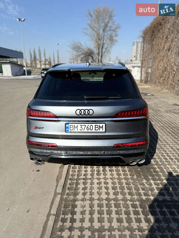 Audi SQ7 2021