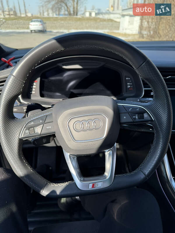 Audi SQ7 2021