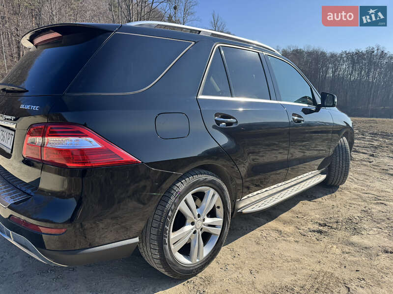 Mercedes-Benz M-Class 2013