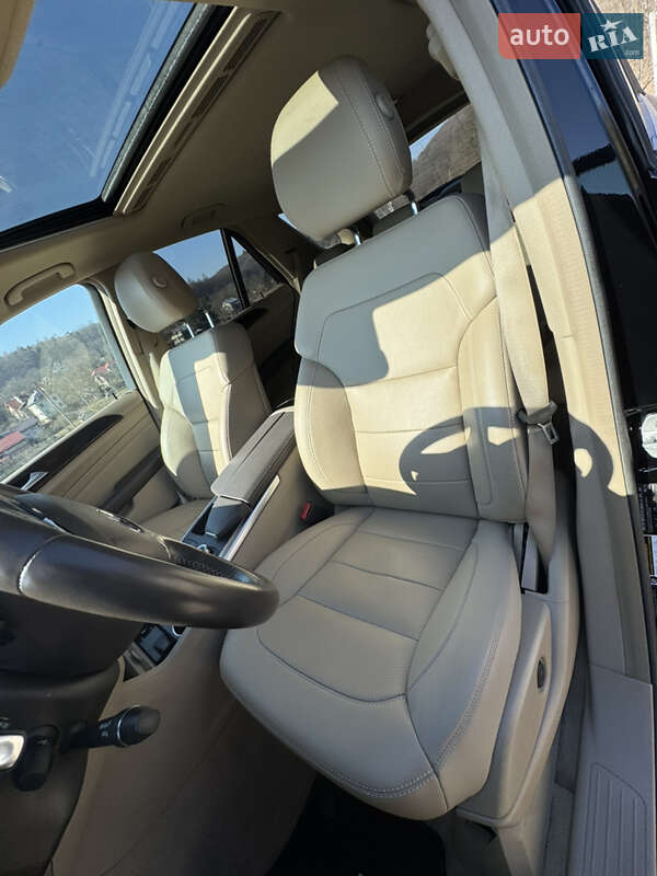 Mercedes-Benz M-Class 2013