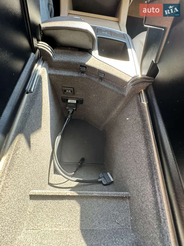 Mercedes-Benz M-Class 2013