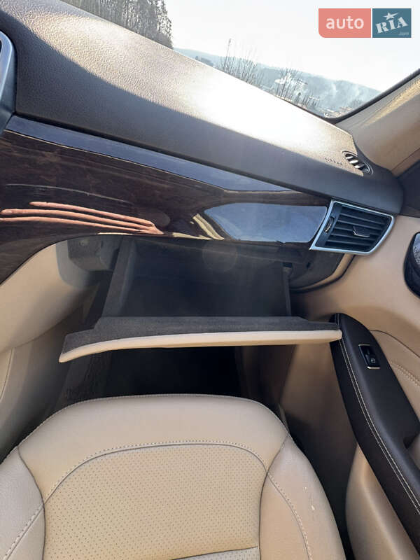 Mercedes-Benz M-Class 2013