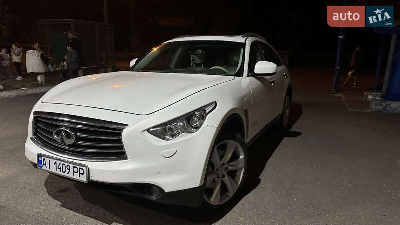 Infiniti FX 37 2010