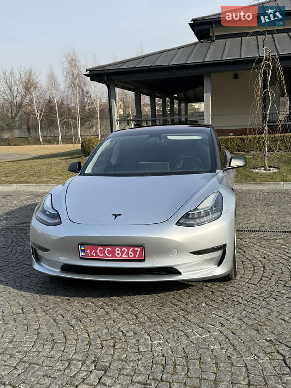 Tesla-79