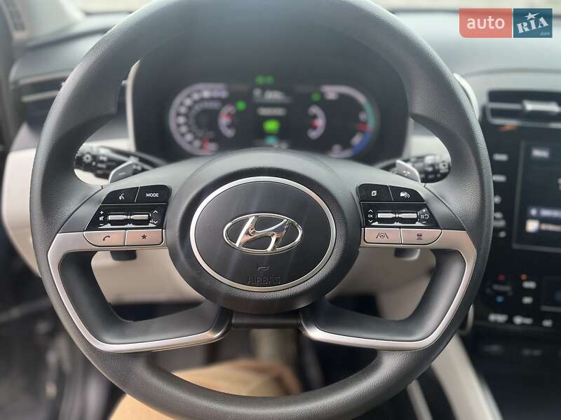 Hyundai-17