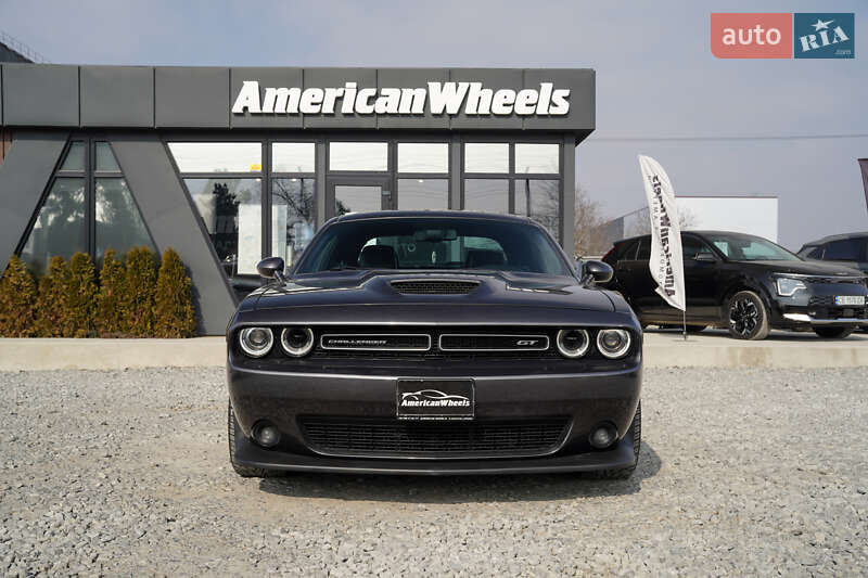 Dodge Challenger 2019