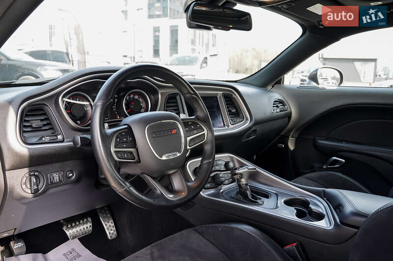 Dodge Challenger 2019