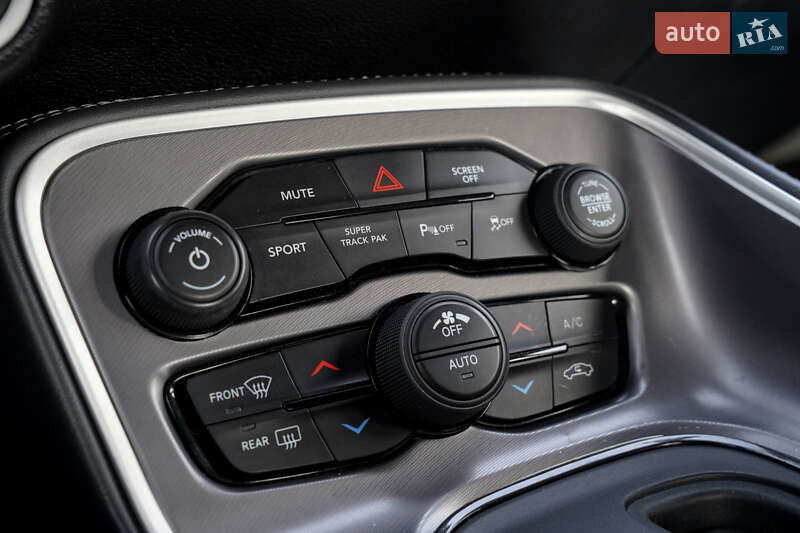 Dodge Challenger 2019