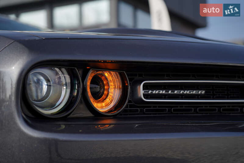 Dodge Challenger 2019
