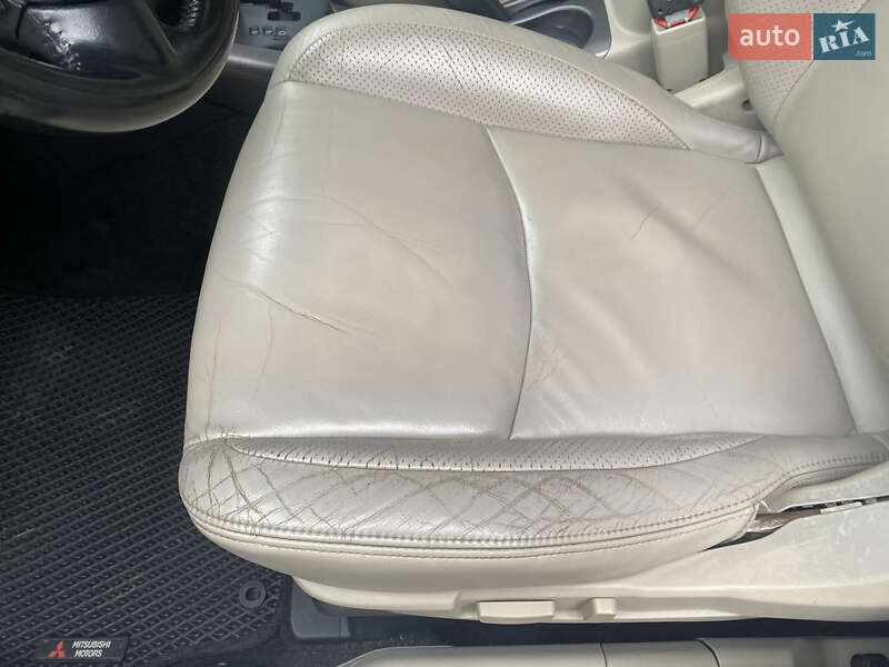 Mitsubishi Outlander XL 2007