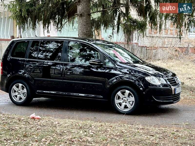 Volkswagen Touran 2009