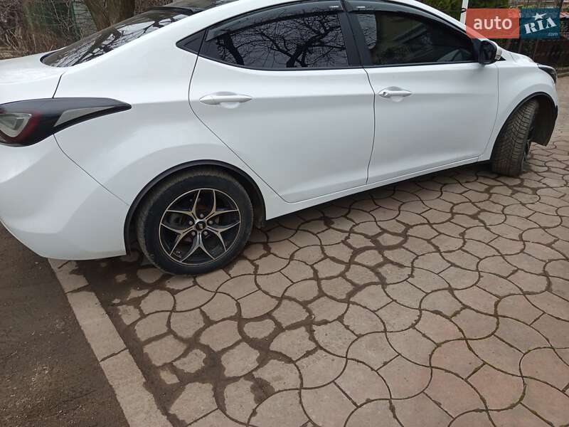 Hyundai-14