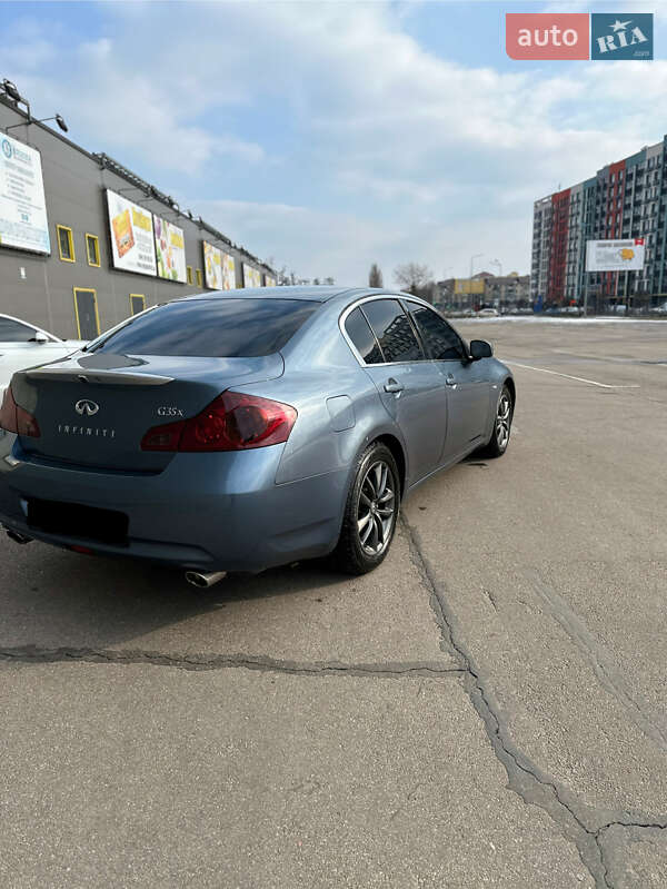 Infiniti G35 2007