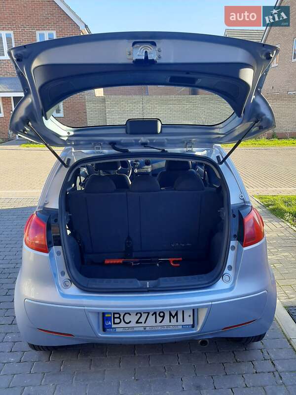 Mitsubishi Colt 2007