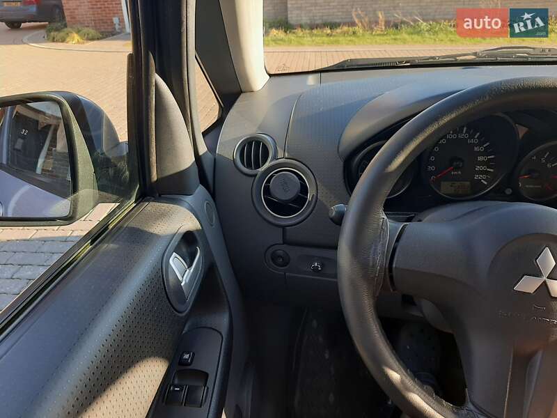 Mitsubishi Colt 2007