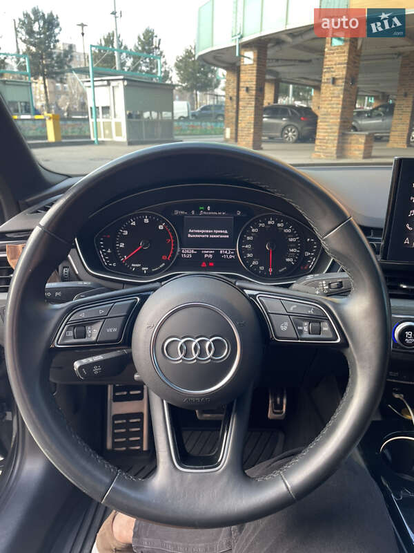 Audi-3