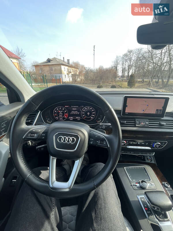 Audi-3