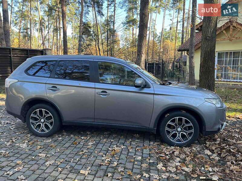 Mitsubishi-9