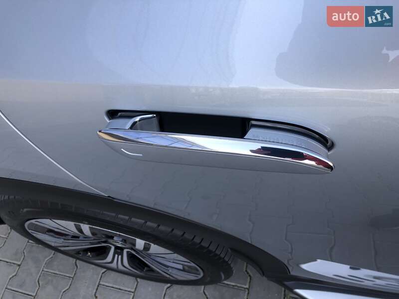 Mercedes-Benz EQE SUV 2023