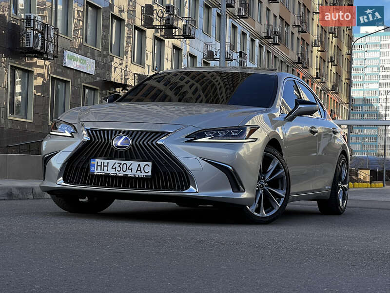 Lexus-59